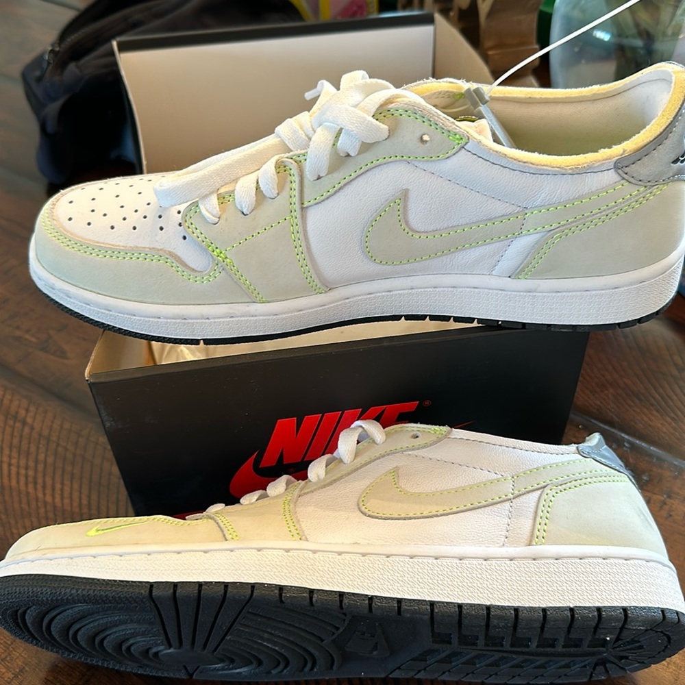 Air Jordan 1 size 9.5 men’s